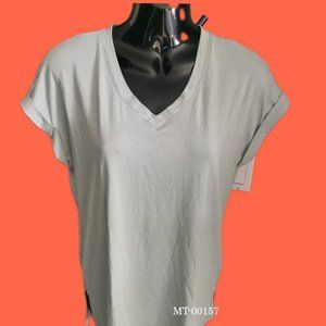 Banana Republic Women's V-Neck Tees (Green)